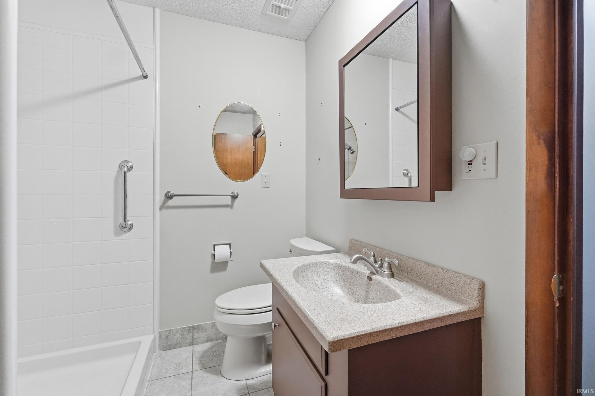 Image of 2424 N Berthaud Road