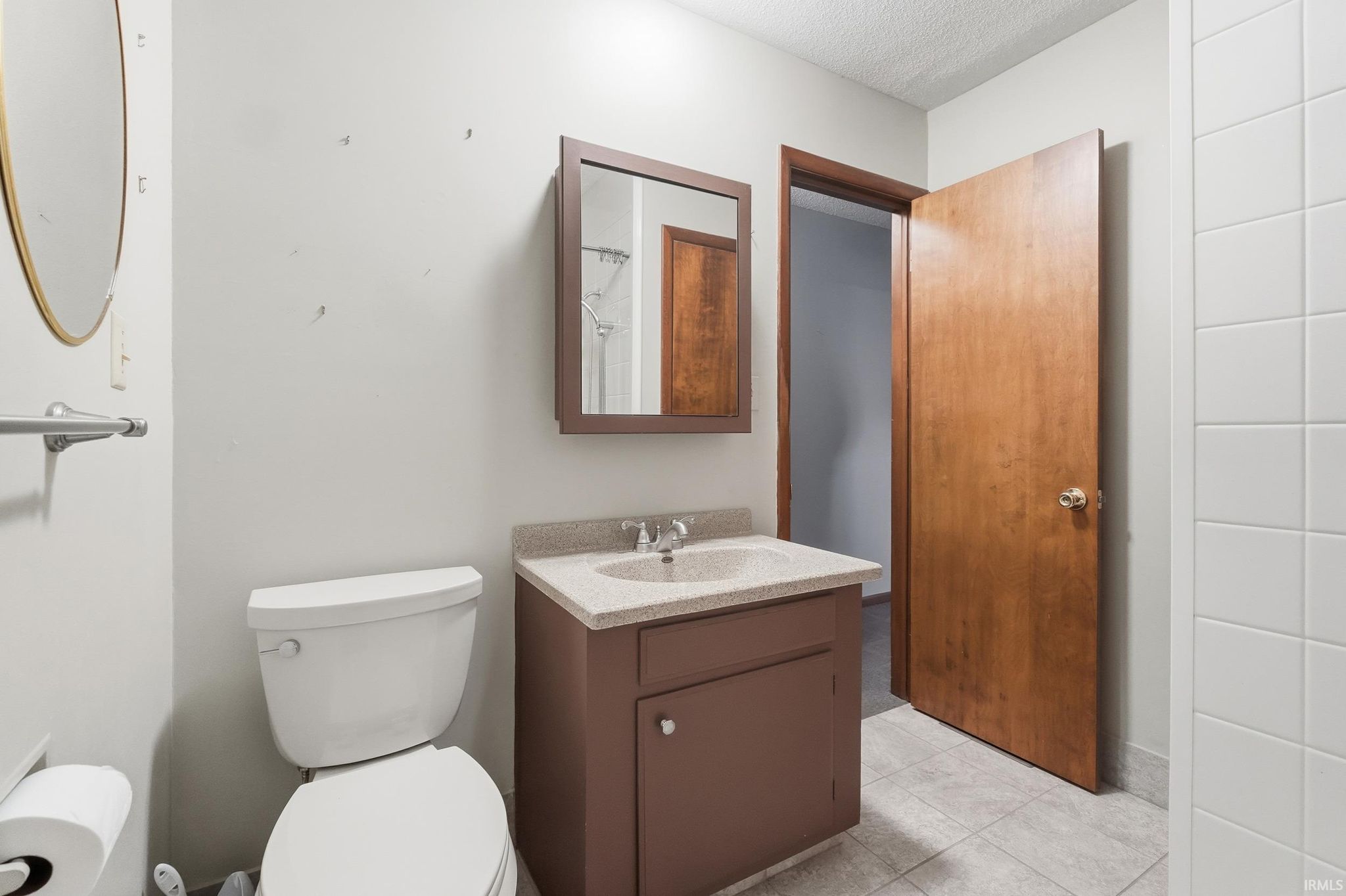 Image of 2424 N Berthaud Road