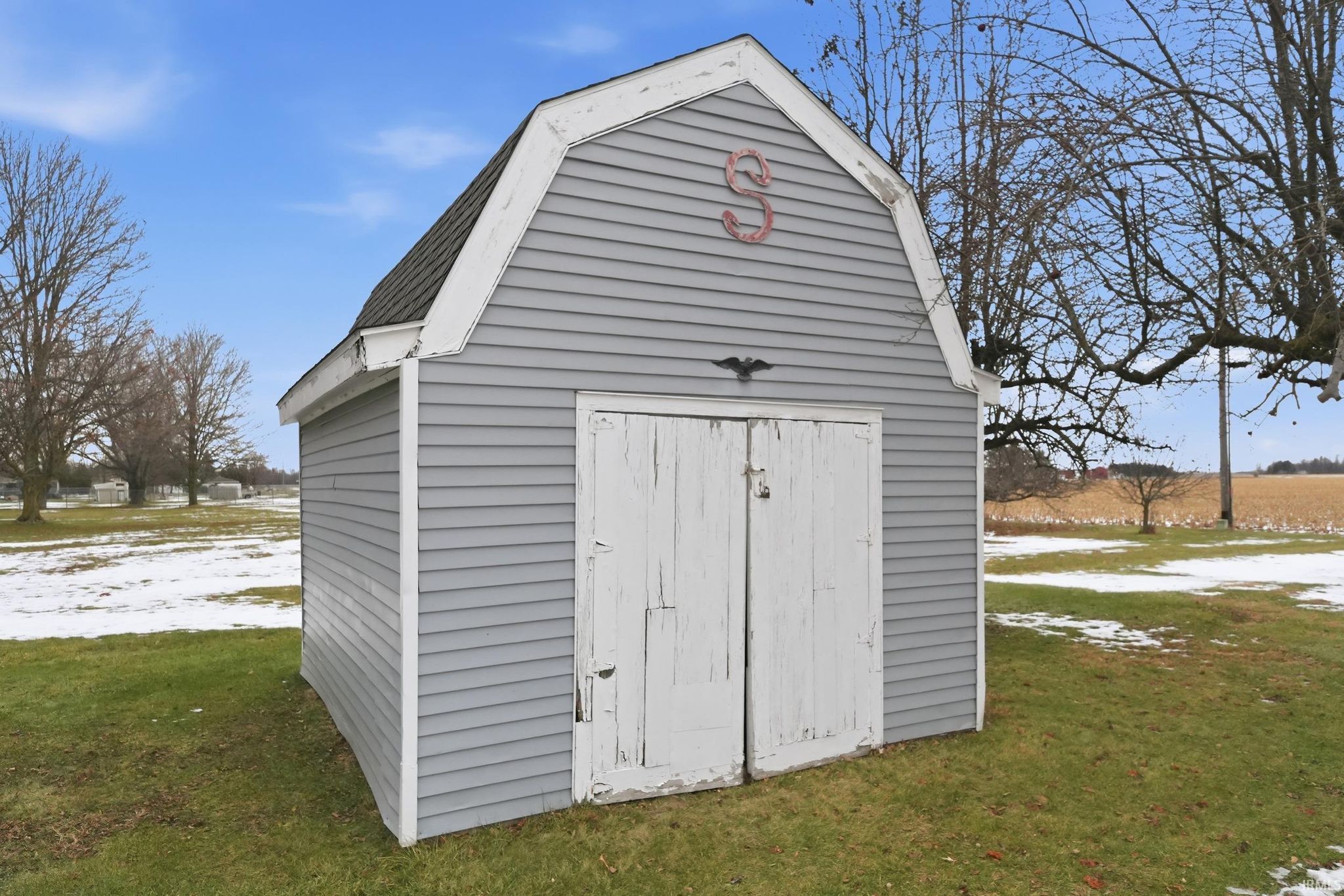 Image of 2424 N Berthaud Road