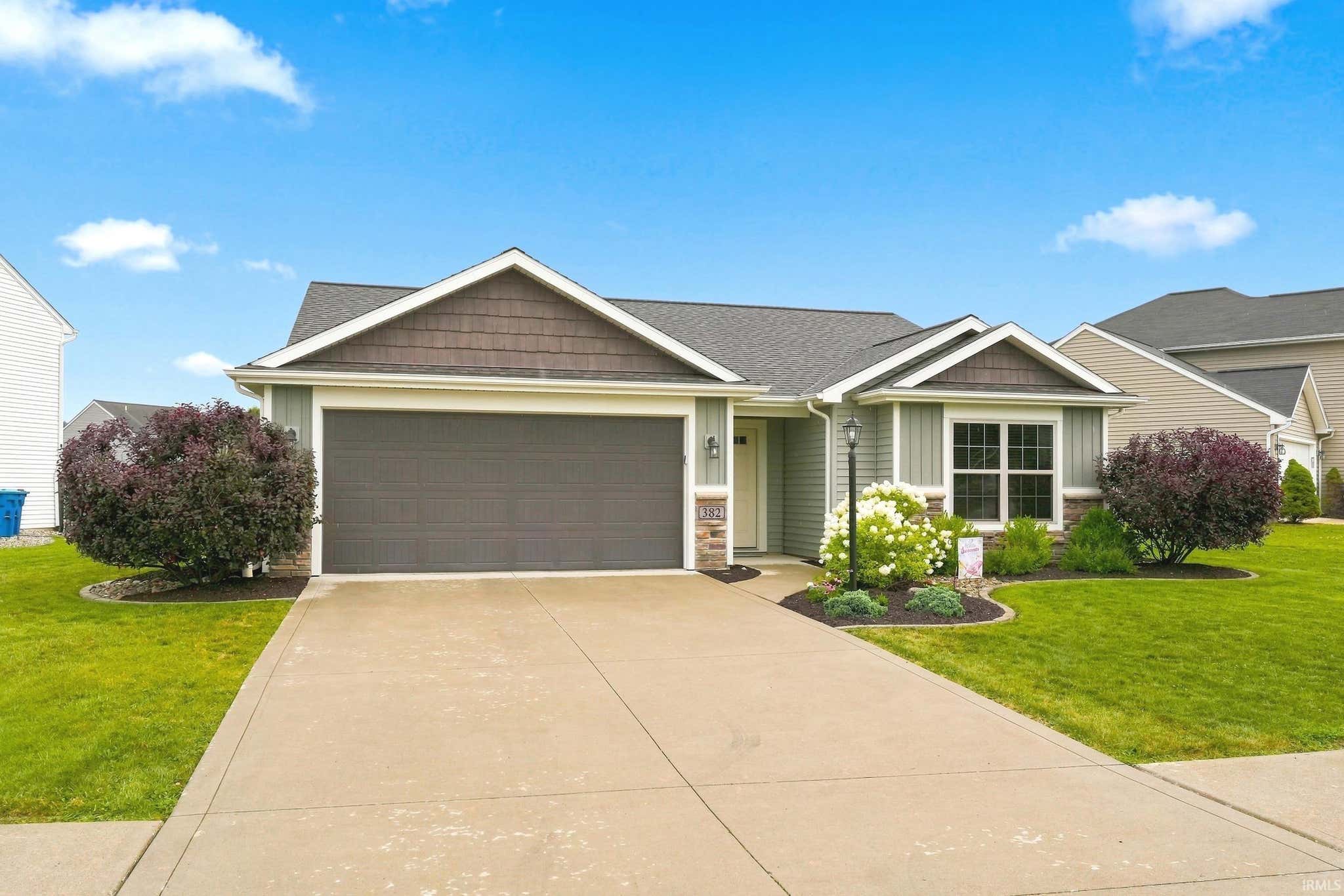 Image of 382 Heyford Court