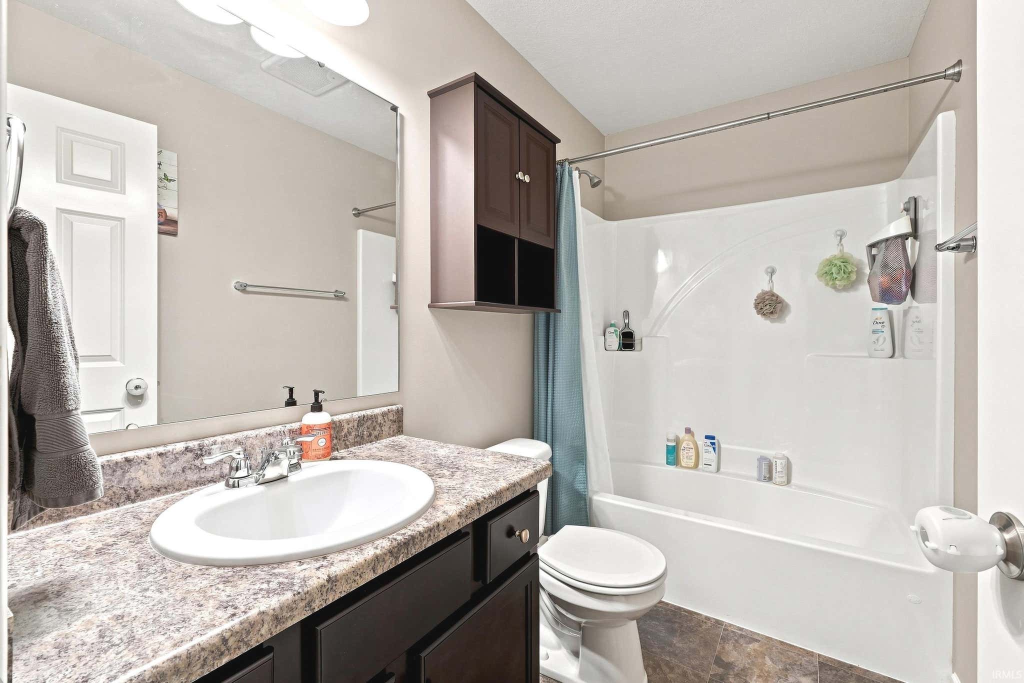 Image of 382 Heyford Court
