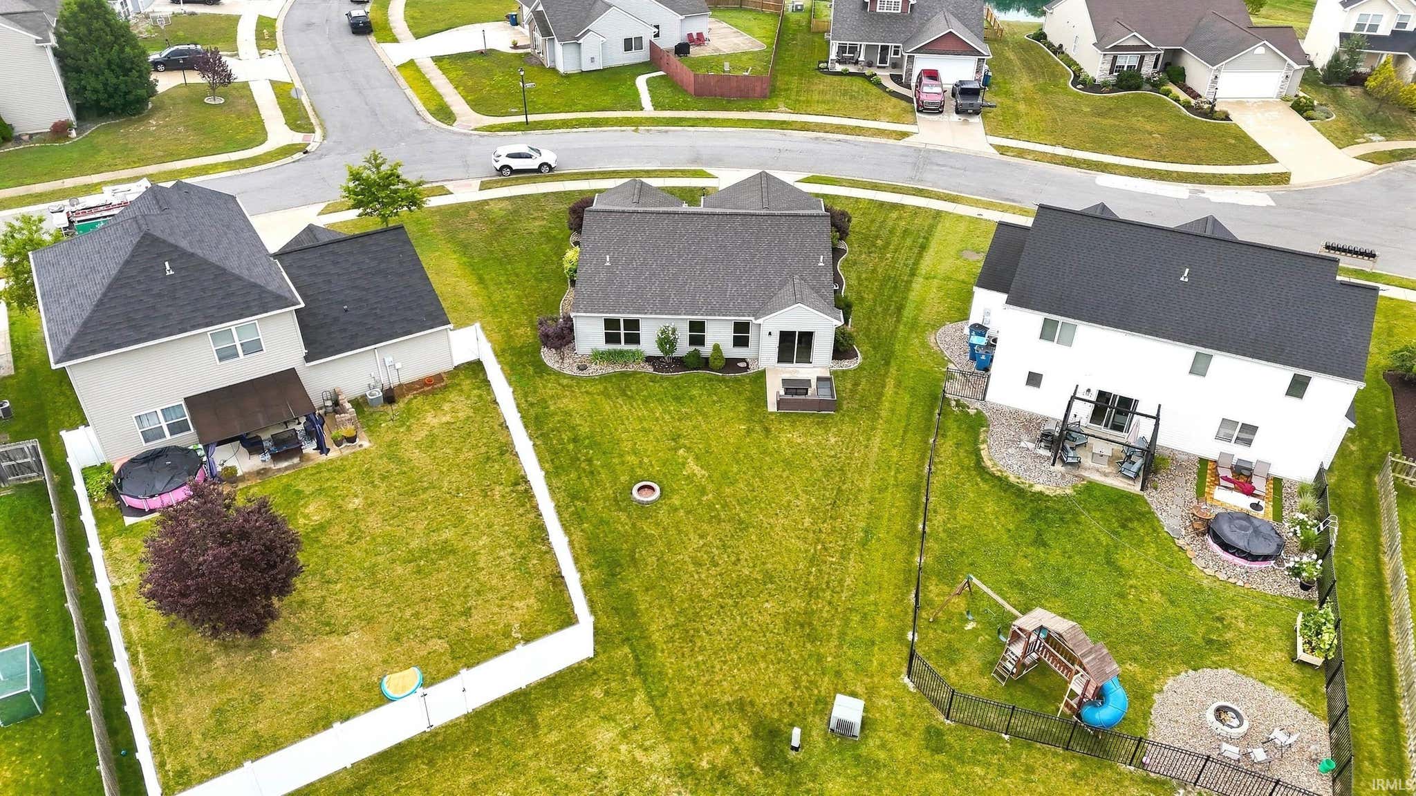 Image of 382 Heyford Court